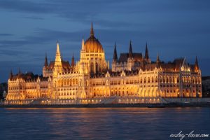 Lire la suite à propos de l’article Le Palais de Budavár, le palais royal de Budapest